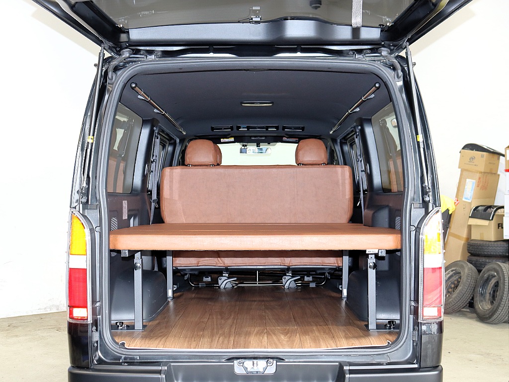 トヨタ レジアスエース(58枚目)