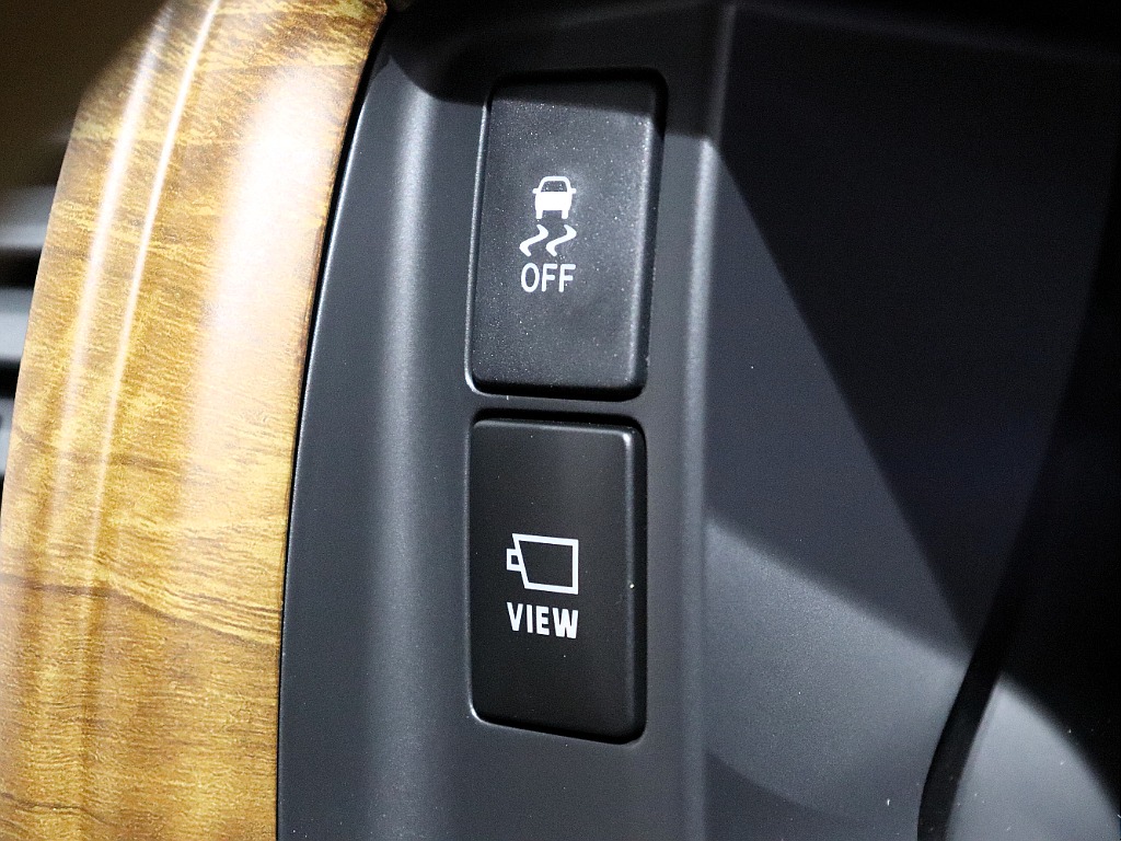 トヨタ ハイエースバン(30枚目)