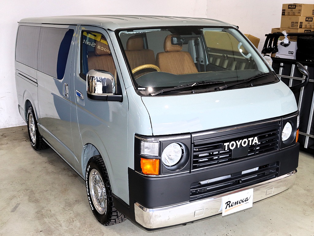トヨタ ハイエースバン(4枚目)