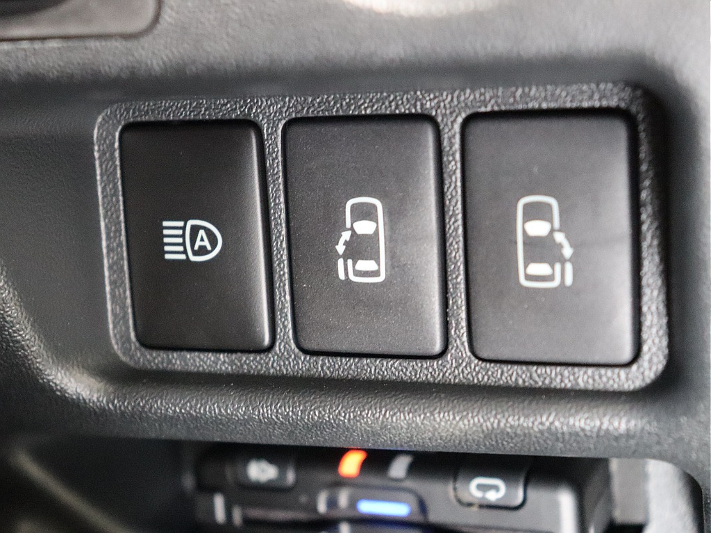 トヨタ ハイエースバン(32枚目)