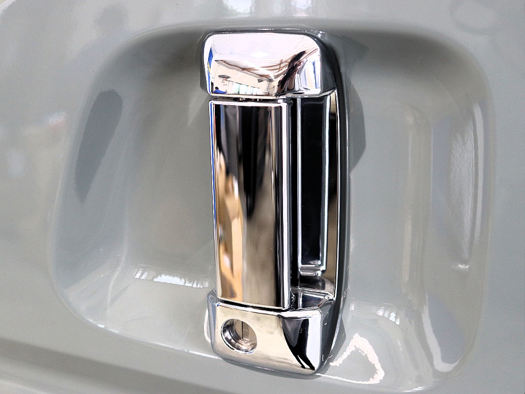 トヨタ ハイエースバン(48枚目)