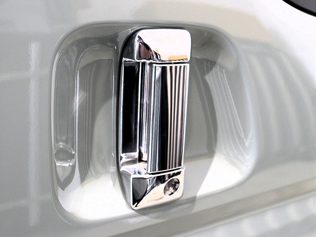 トヨタ ハイエースバン(50枚目)