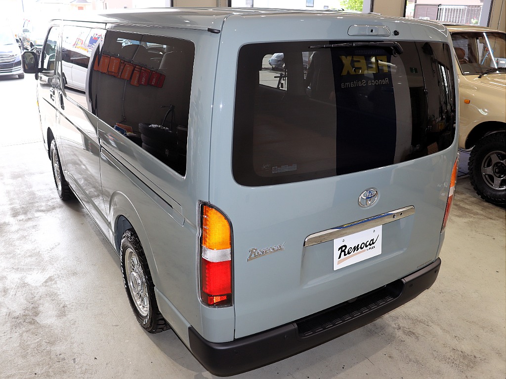 トヨタ ハイエースバン(7枚目)