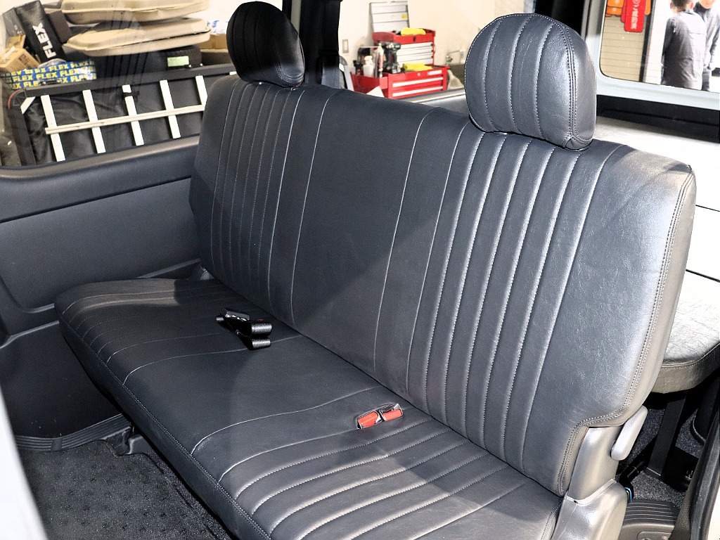 【Renoca CoastLines/R2年DARKPRIMEⅡディーゼル4WD】新品ライノラックキャリア＆ラダー付き♪