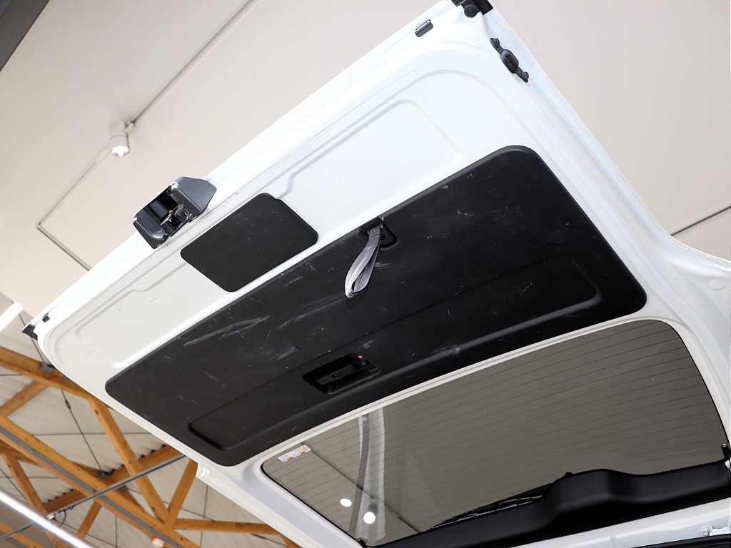 【Renoca CoastLines/R2年DARKPRIMEⅡディーゼル4WD】新品ライノラックキャリア＆ラダー付き♪