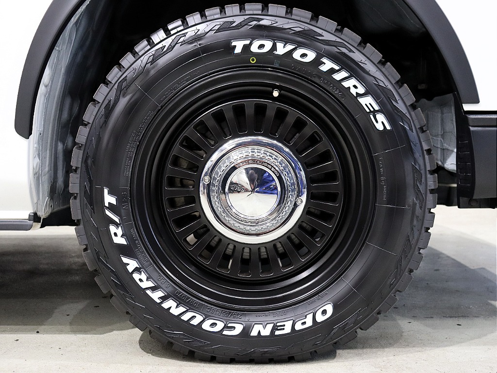 【Renoca CoastLines/R2年DARKPRIMEⅡディーゼル4WD】新品ライノラックキャリア＆ラダー付き♪