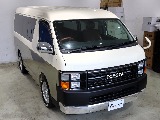 トヨタ ハイエース(4枚目)