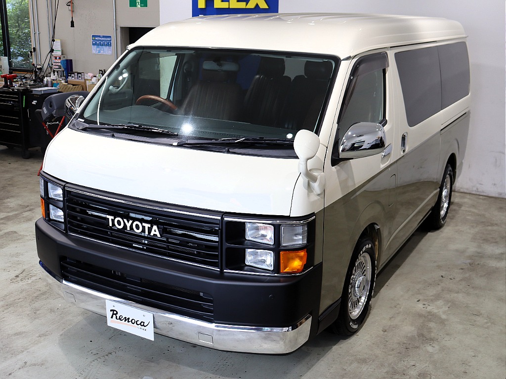 トヨタ ハイエース(5枚目)