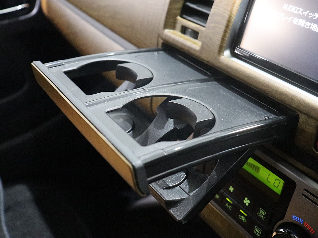 トヨタ ハイエースバン(35枚目)