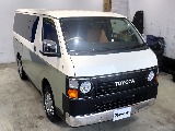 トヨタ ハイエースバン(5枚目)