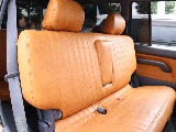 成人男性2名が乗車してもゆとりのある広さです！