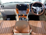 トヨタ&nbsp;ランドクルーザー100&nbsp;4.7VX-LTDプレミアム Gセレ 4WD&nbsp;&nbsp;埼玉県の詳細画像&nbsp;その4