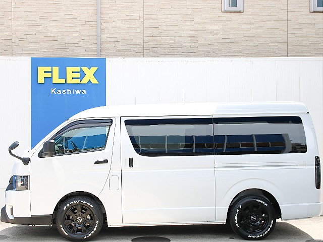 メーカーオプション 両側パワースライドドア付き！！