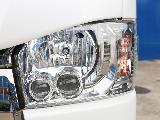 夜間の走行もLEDヘッドランプ付き！！