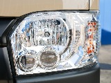 夜間の走行も安心のLEDヘッドランプ付き！！