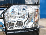 夜間の走行も安心のLEDヘッドランプ付き！！