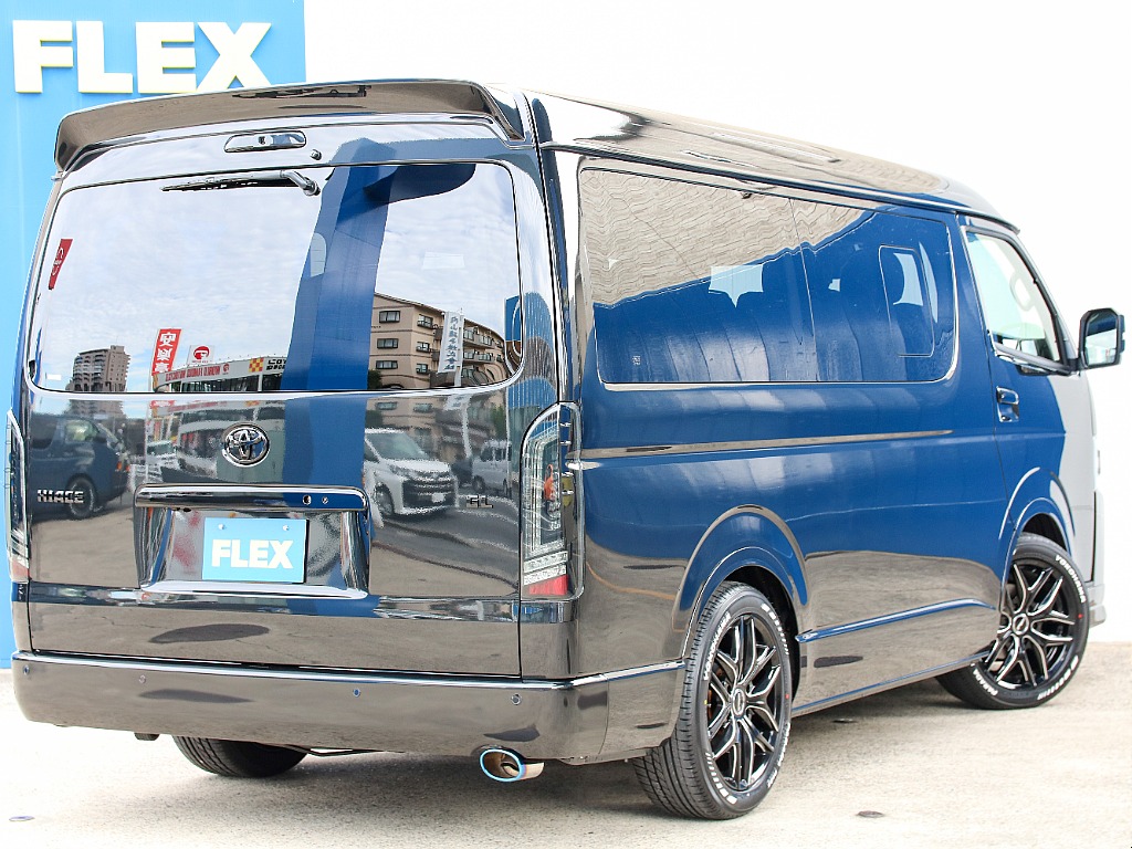 ワイドボディならではのリアビュー！！