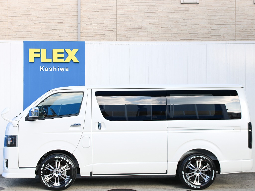 メーカーオプション 両側パワースライドドア完備！！