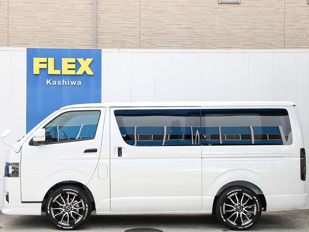 メーカーオプション 両側パワースライドドア付き！！