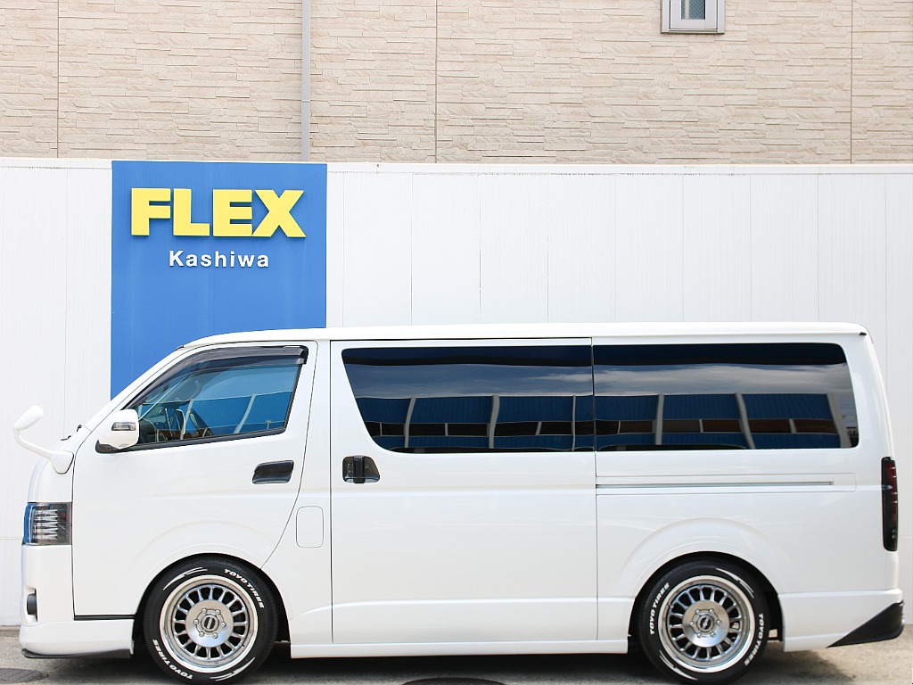メーカーオプション 両側パワースライドドア完備！！