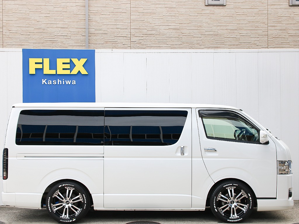 メーカーオプション 両側パワースライドドア完備！！