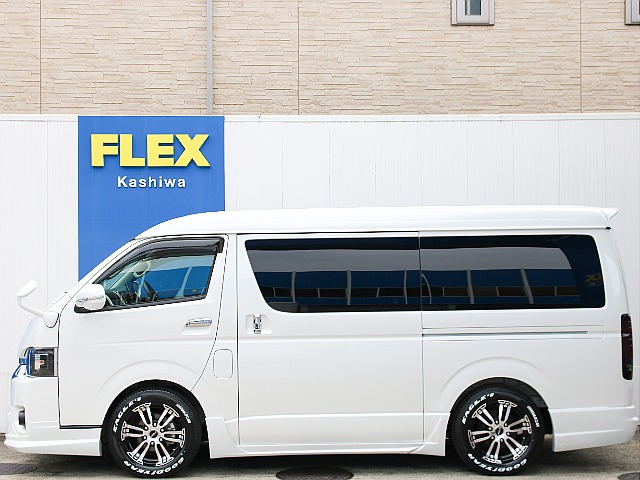 メーカーオプション パワースライドドア完備！！