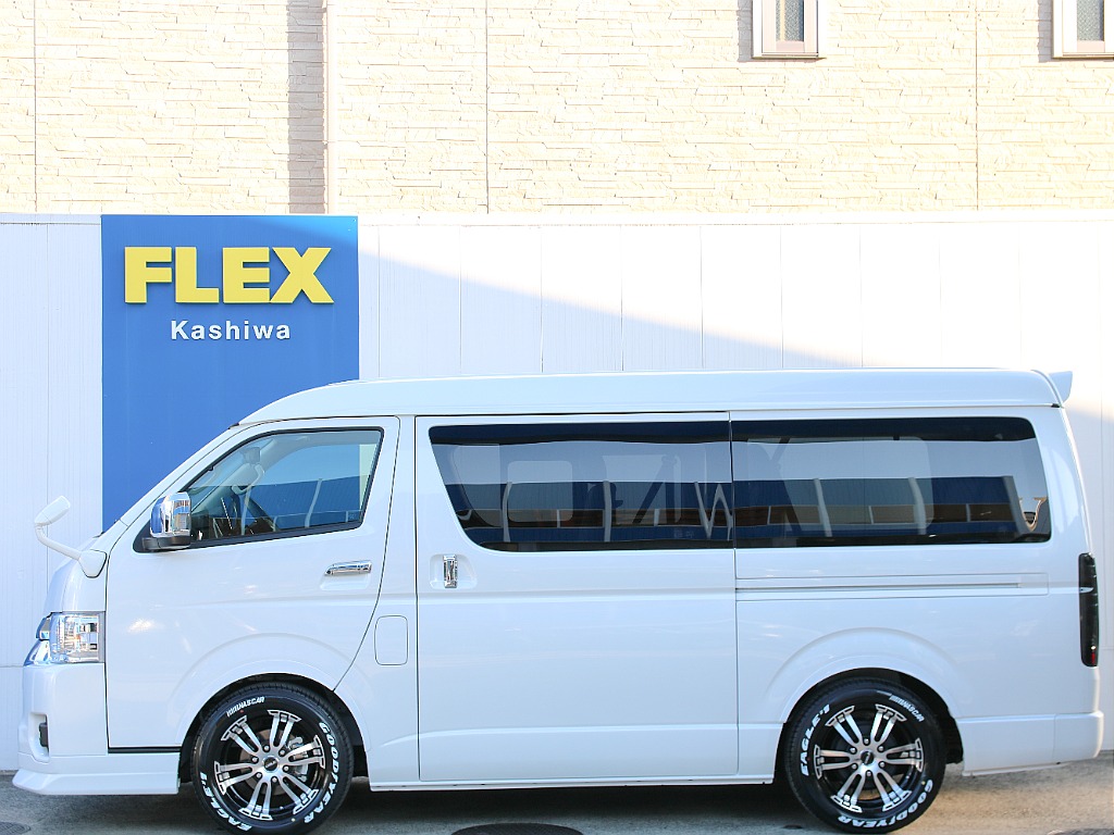 メーカーオプション パワースライドドア完備！！