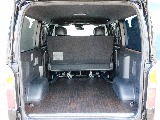 バンならではの荷室になります！！