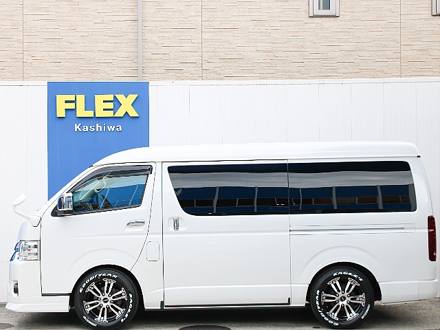 メーカーオプション パワースライドドア完備！！