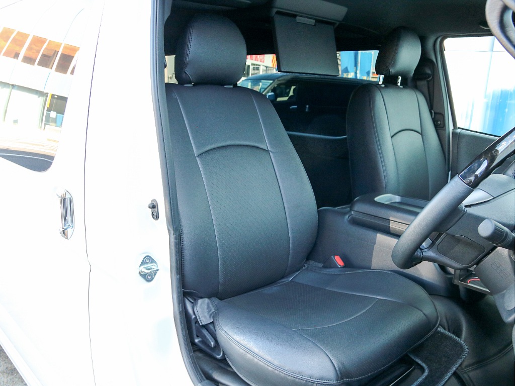 シートカバー完備！！