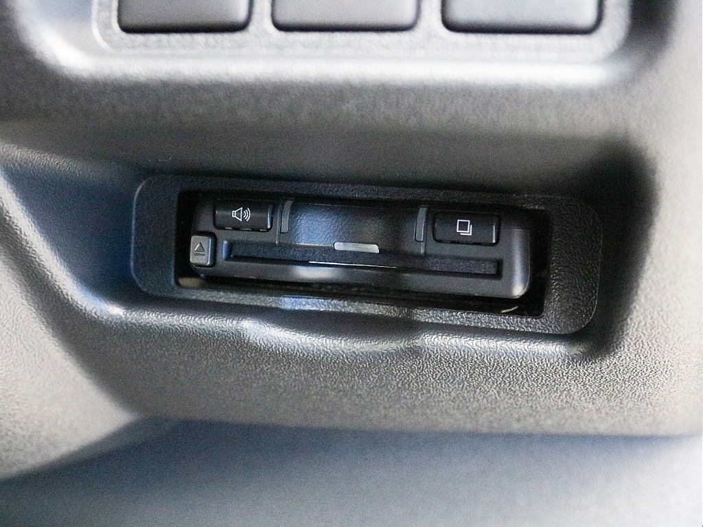 お出かけに便利なETC2.0完備！！