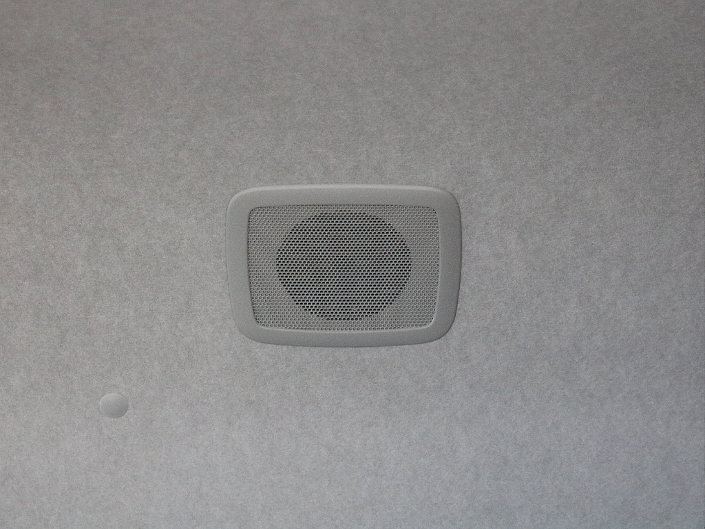 標準ルーフスピーカー完備！！