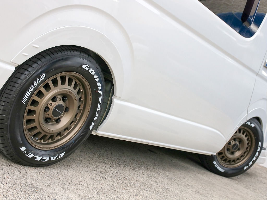 FLEXオリジナル ネクサスクレスト 16インチアルミホイール＆ナスカータイヤ付き！！