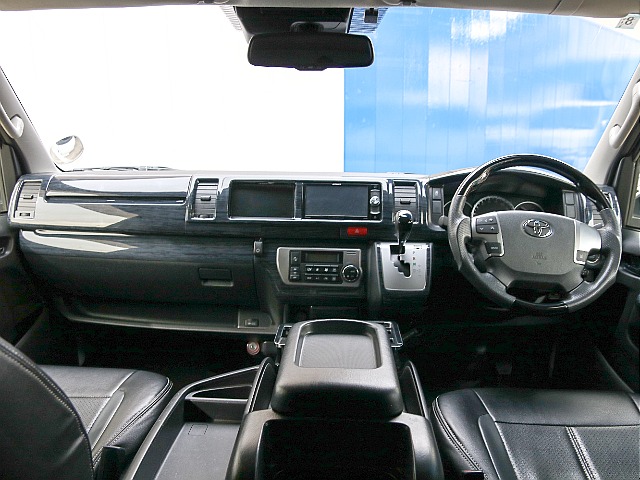 黒木目インテリアパネルセット付き！！