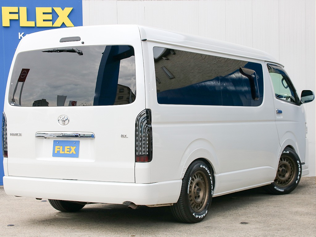 ワイドボディならではのリアビュー！！