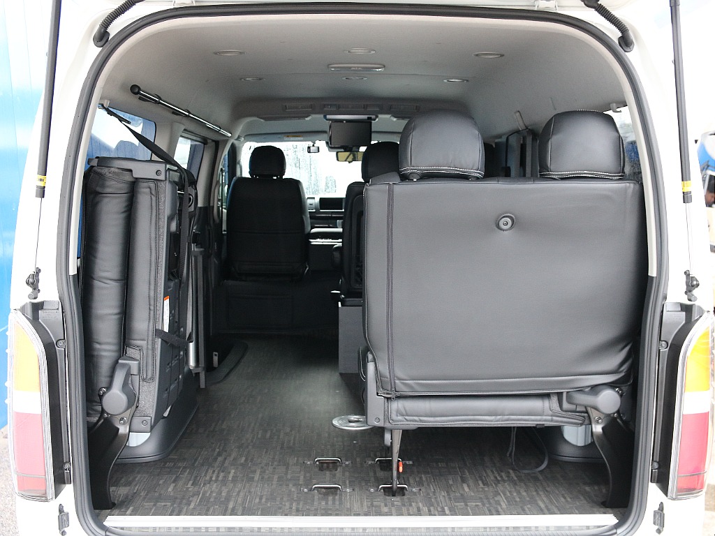 片側のみの跳ね上げ可能です！！