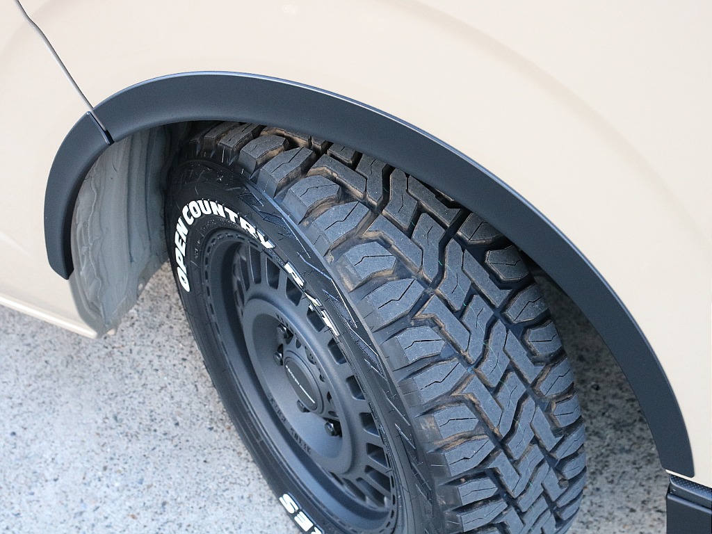 FLEXオリジナル DelfinoLineオーバーフェンダー付き！！