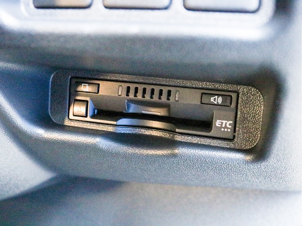 お出かけに便利なETC2.0完備！！