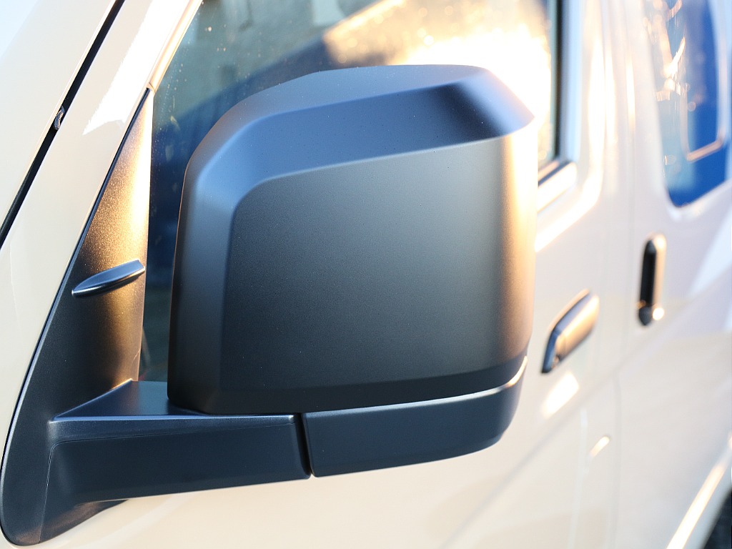 ドアミラ艶無しブラックペイント済み！！