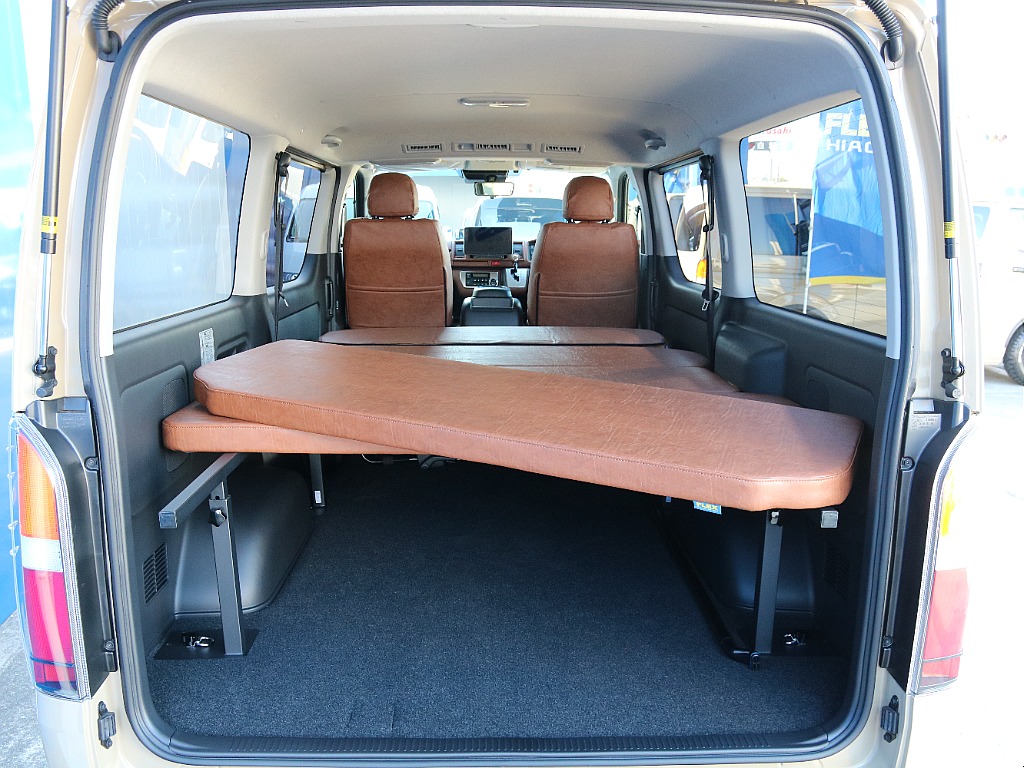 ベッドマット取り外し可能です！！