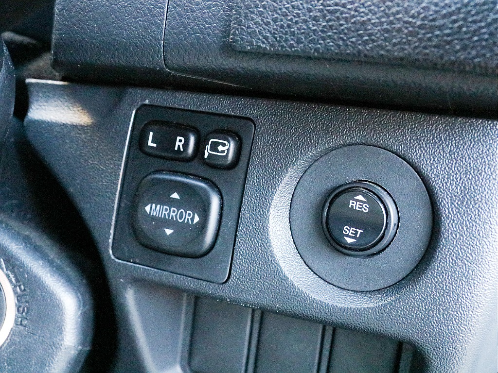 電動格納ミラーになります！！クルーズコントロール付き！！