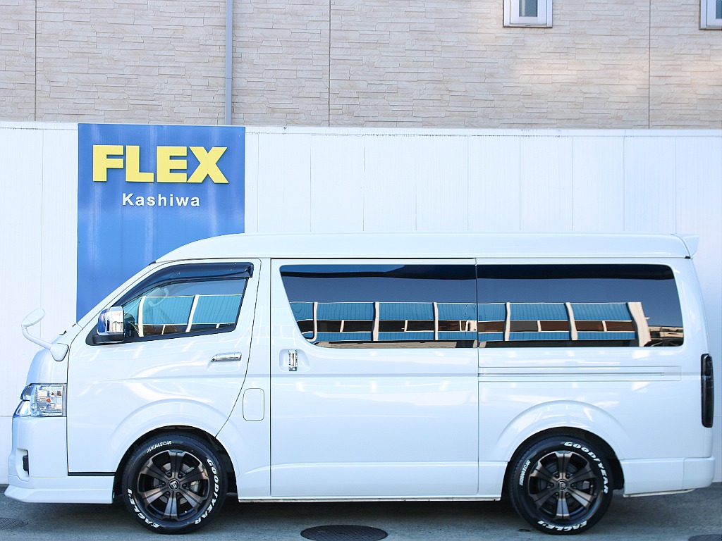 1.5インチローダウン済み！！メーカーオプション パワースライドドア完備！！