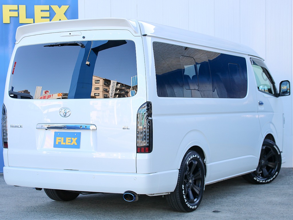 ワイドボディならではのリアビュー！！