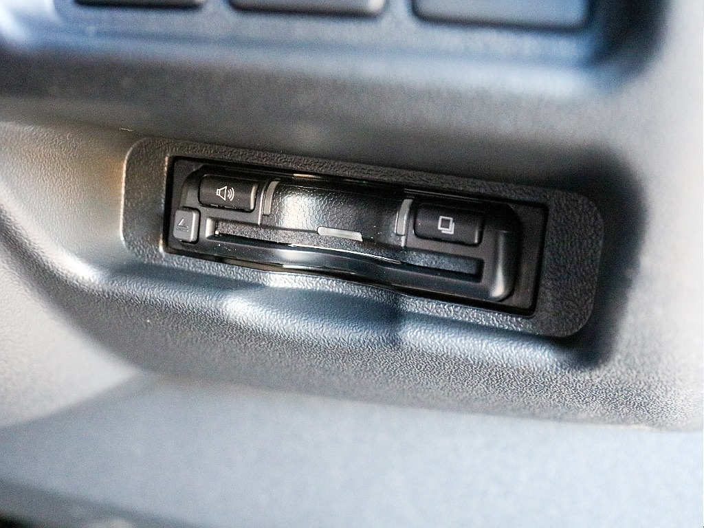 お出かけに便利なETC2.0完備！！