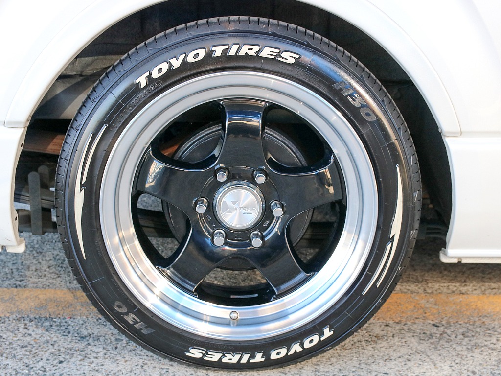 WARK エクストラップ 18インチアルミホイール＆TOYO H30タイヤ付き！！
