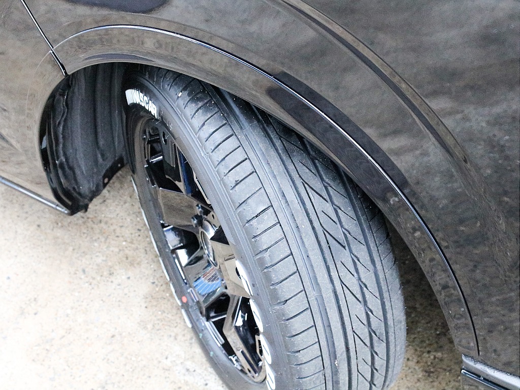 FLEXオリジナル DelfinoLineオーバーフェンダー付き！！