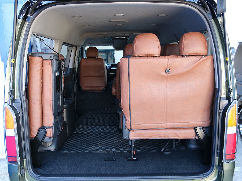 片側跳ね上げ可能です！！