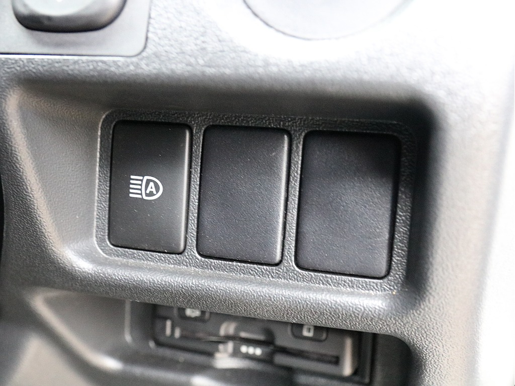 オートハイビームスイッチ付き！！