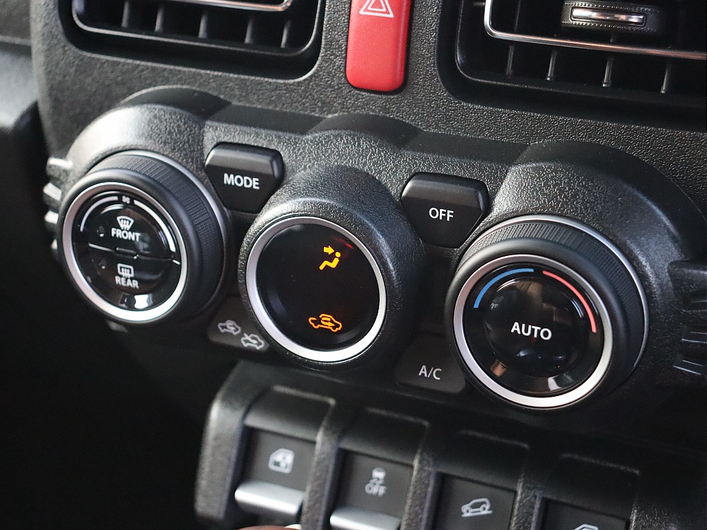 エアコン操作パネル！