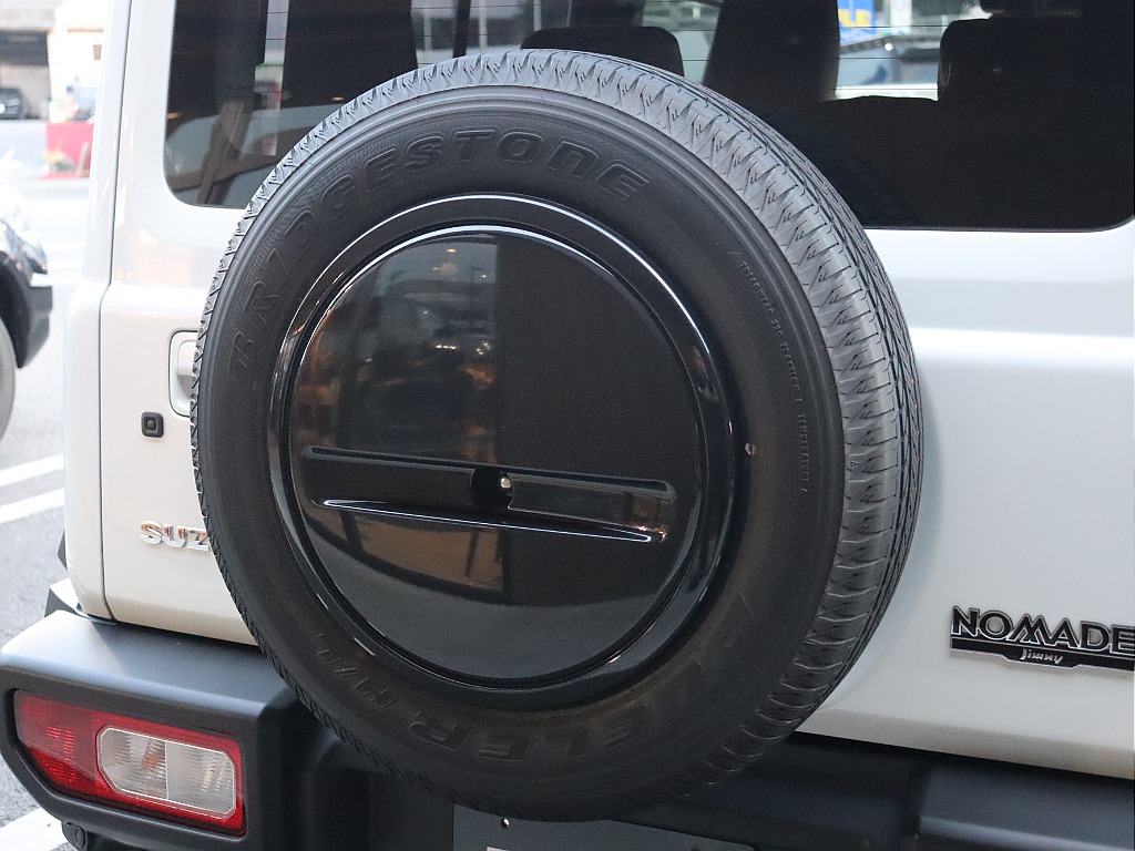 スペアタイヤ！